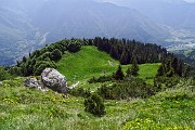 23 Vista sul sentiero salito